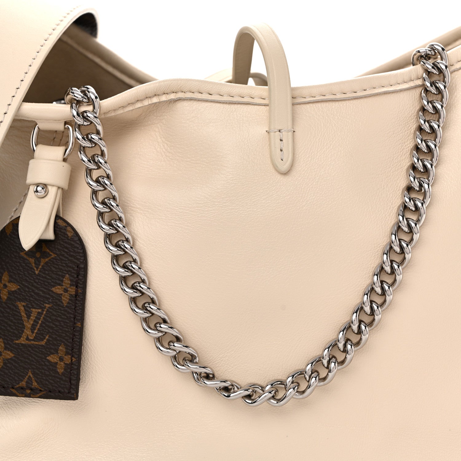 Louis Vuitton Lambskin CarryAll Cargo Vibe PM Vanille 7 of 10