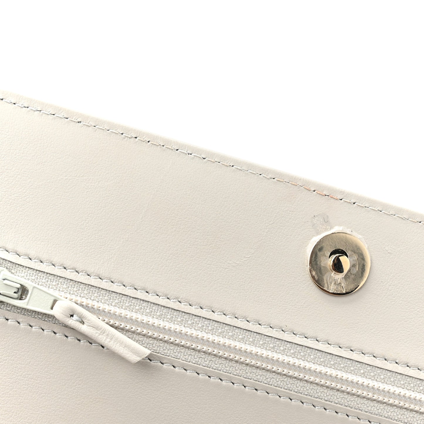 Caviar Quilted Boy Wallet On Chain WOC Grey