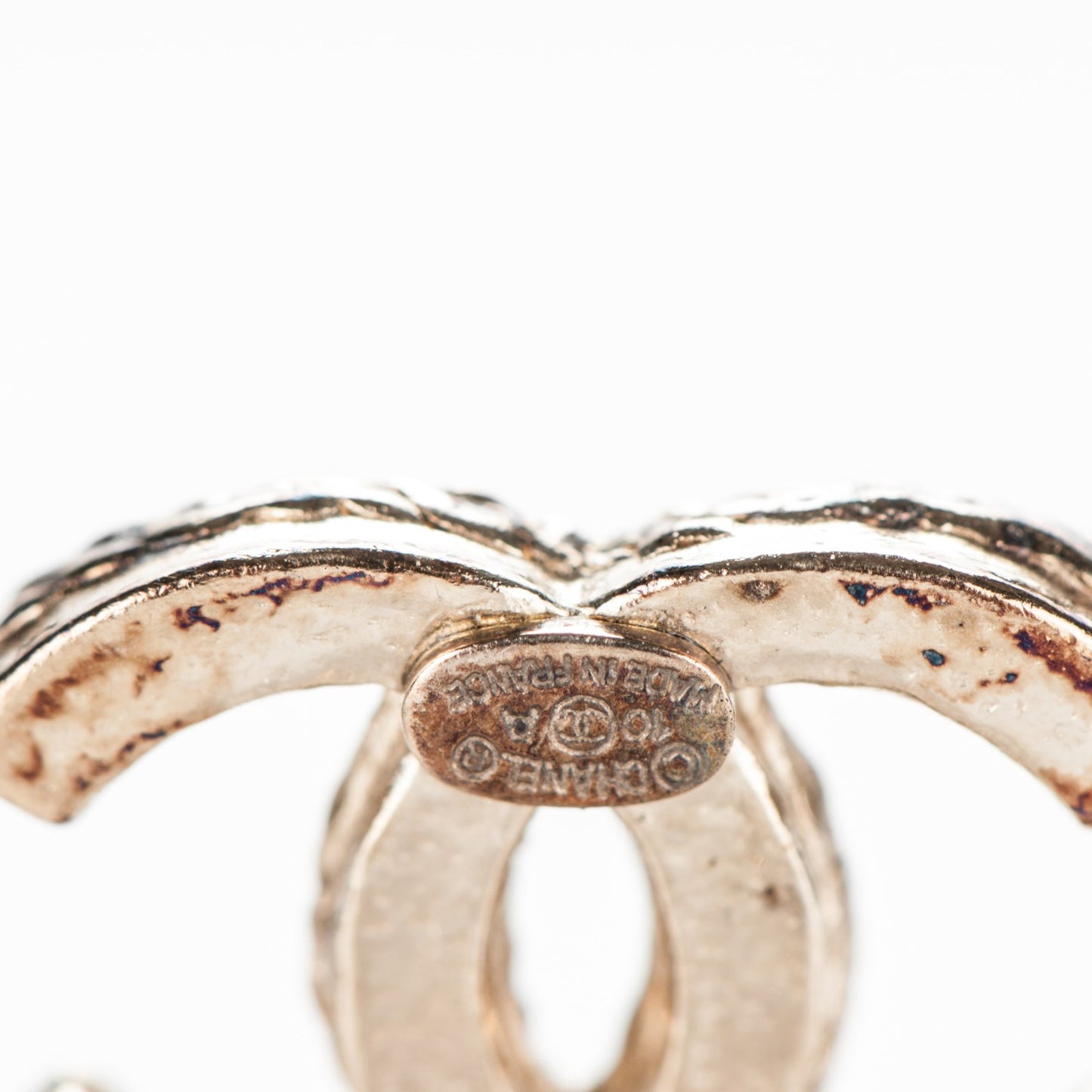 Twisted CC Earrings Light Gold