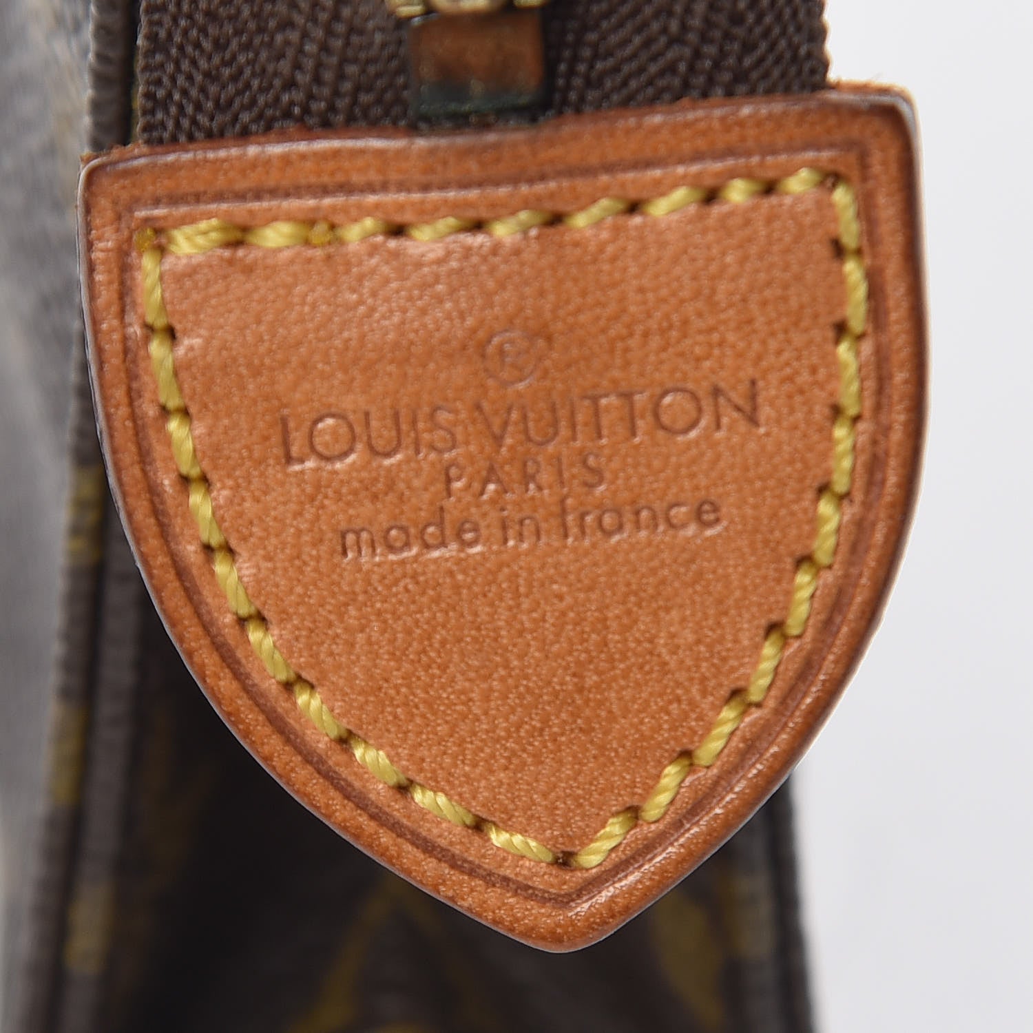 Louis Vuitton Monogram Toiletry Pouch 15 6 of 11