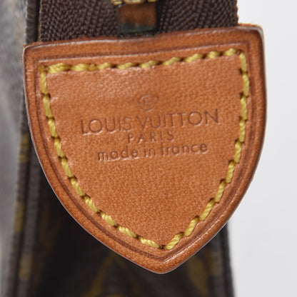 Louis Vuitton Monogram Toiletry Pouch 15 6 of 11