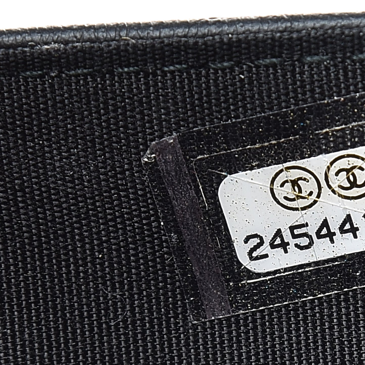 Caviar Chevron Quilted Medium Boy Flap Wallet Black