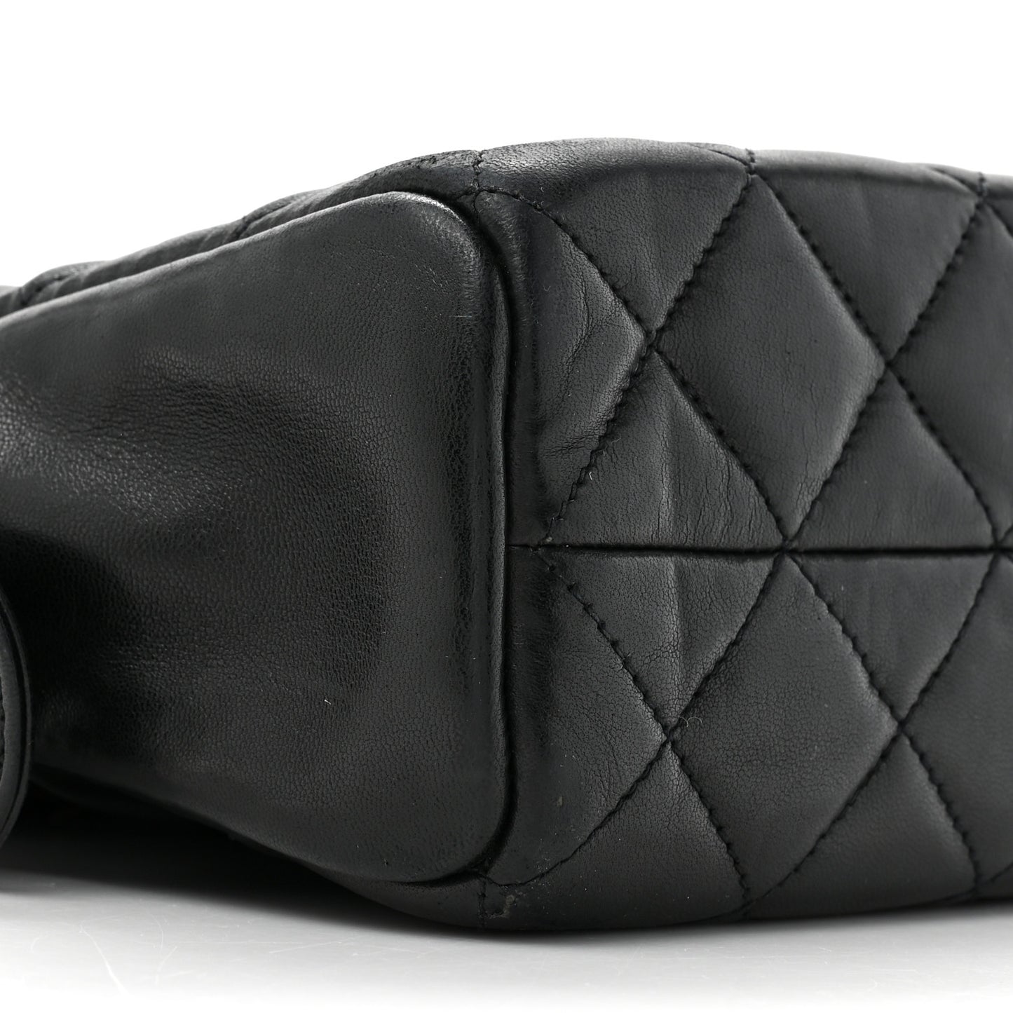 Lambskin Quilted Large Camera Case Black