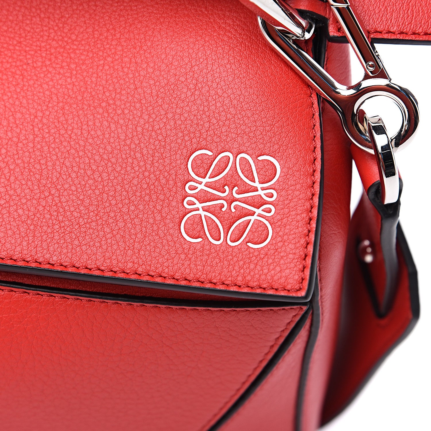 Loewe Calfskin Medium Puzzle Bag Scarlet 9 of 9