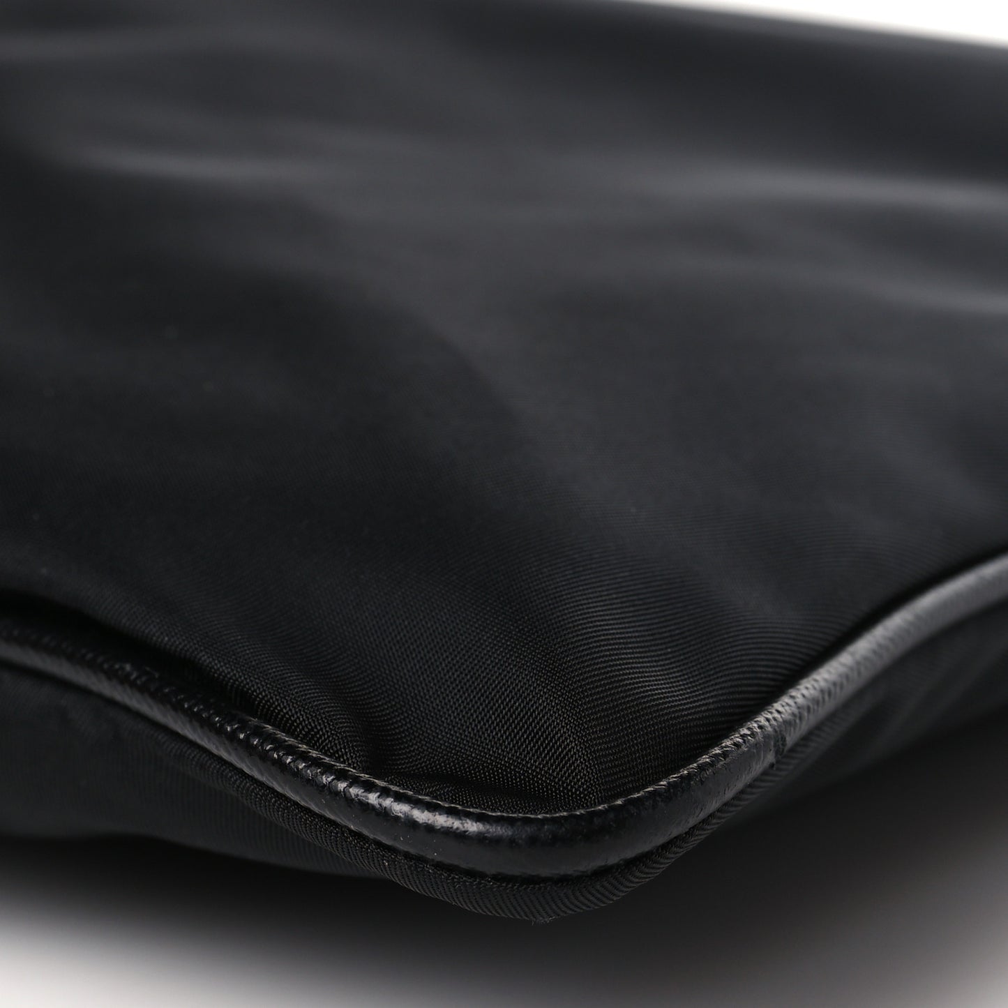 Tessuto Nylon Flat Messenger Bag Black
