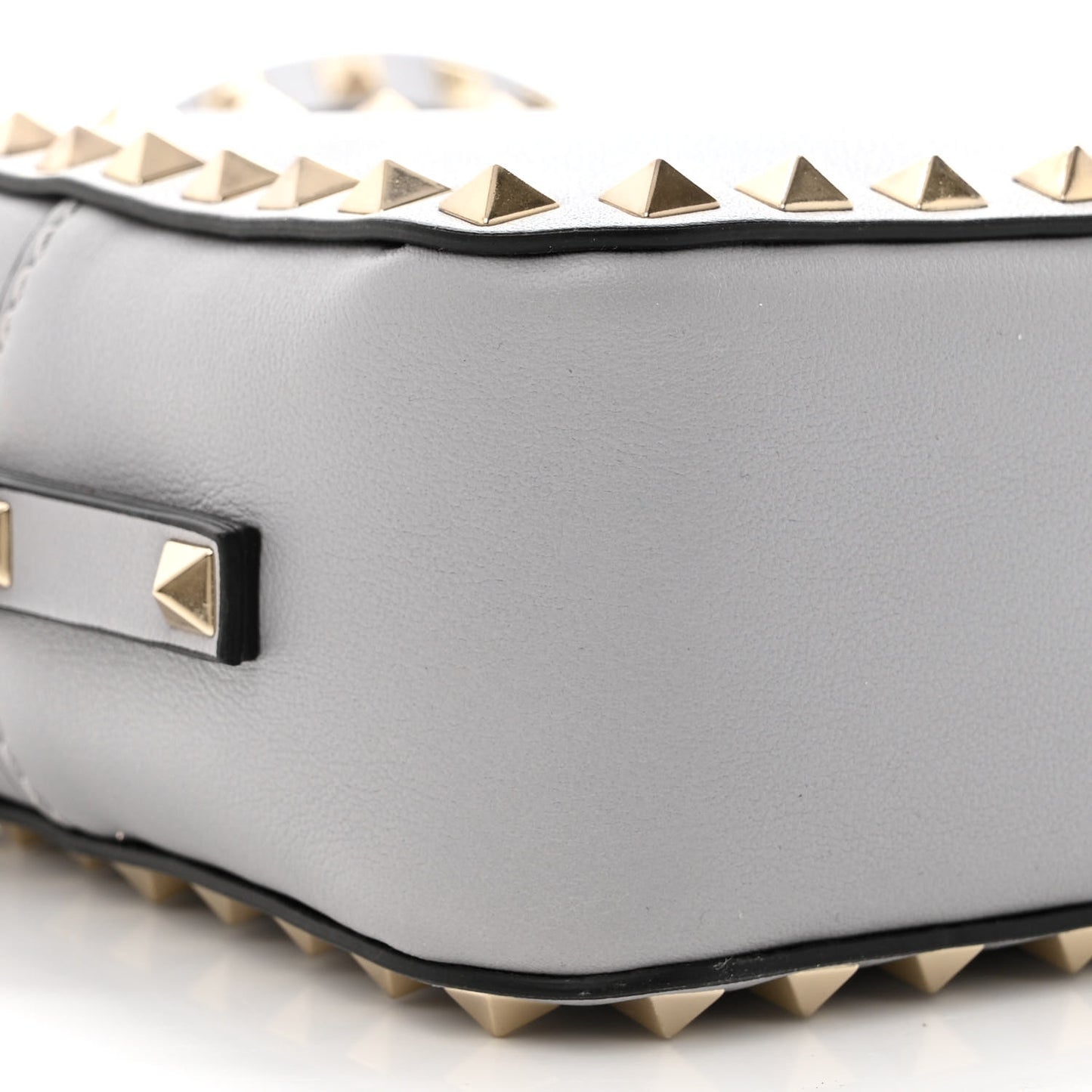 Vitello Rockstud Camera Crossbody Bag Light Stone