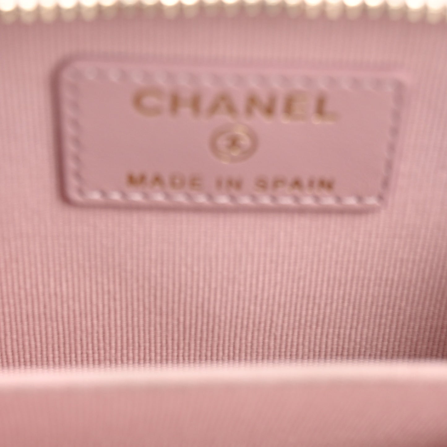 Caviar Quilted Studded CC Zip Card Holder Pink