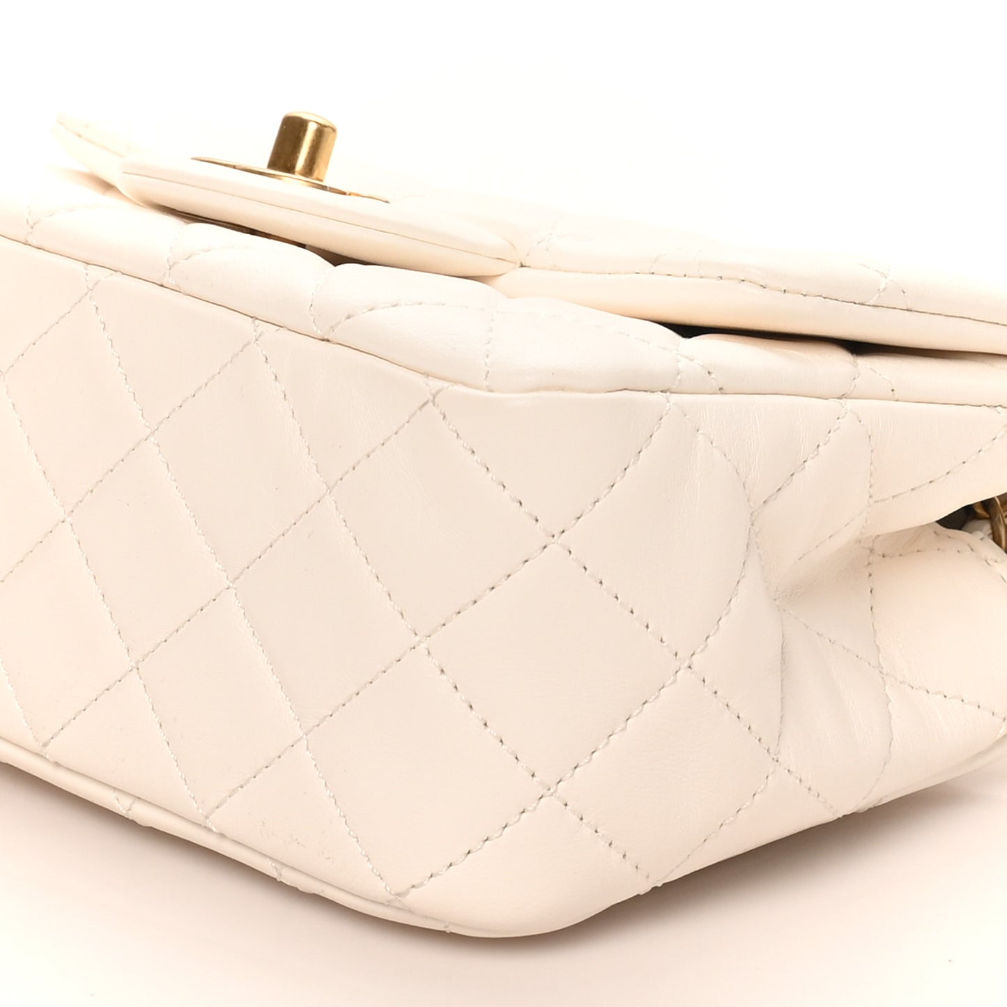 Lambskin Quilted Mini Pearl Crush Flap White