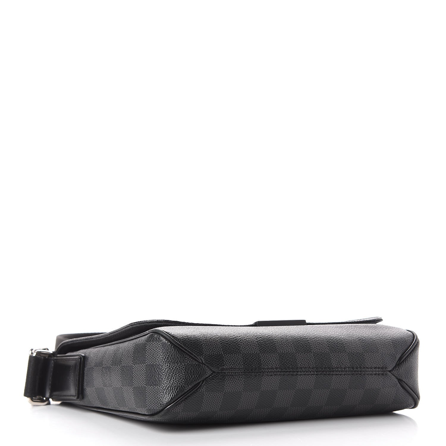 Louis Vuitton Damier Graphite District MM 4 of 10