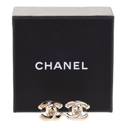 Chanel Metal CC Turnlock Earrings Gold 5 of 5