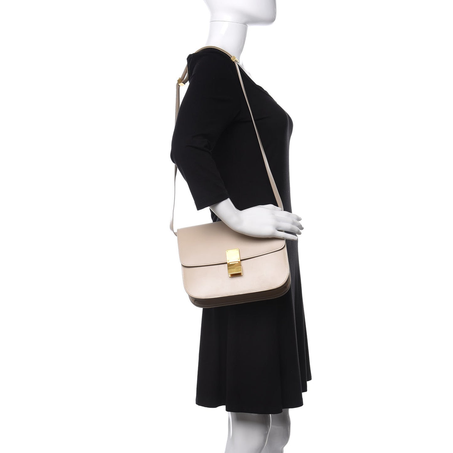 Box Calfskin Medium Classic Box Flap Bag Powder