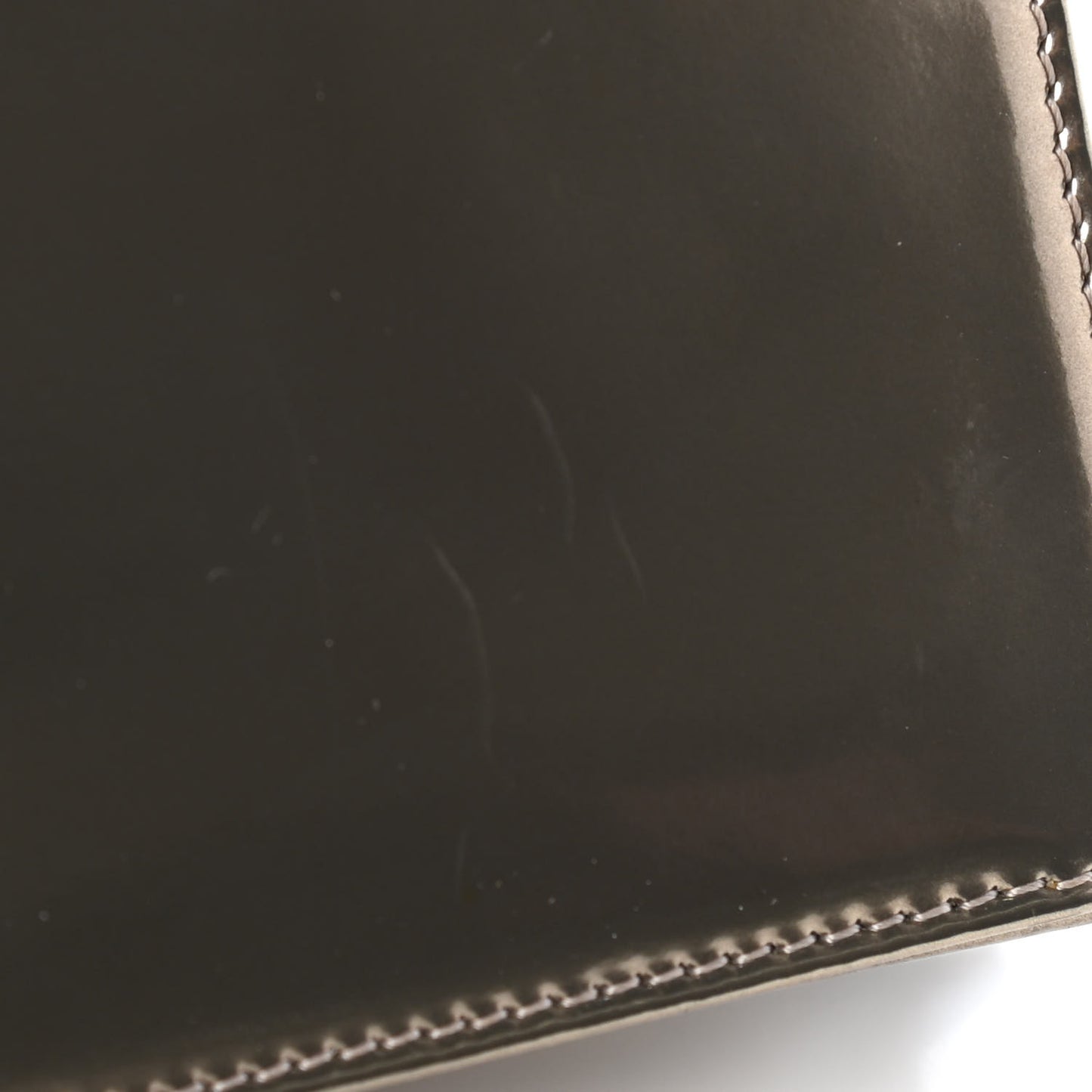 Metallic Patent Micro-Cannage Diorama Wallet on Chain Pouch Gold