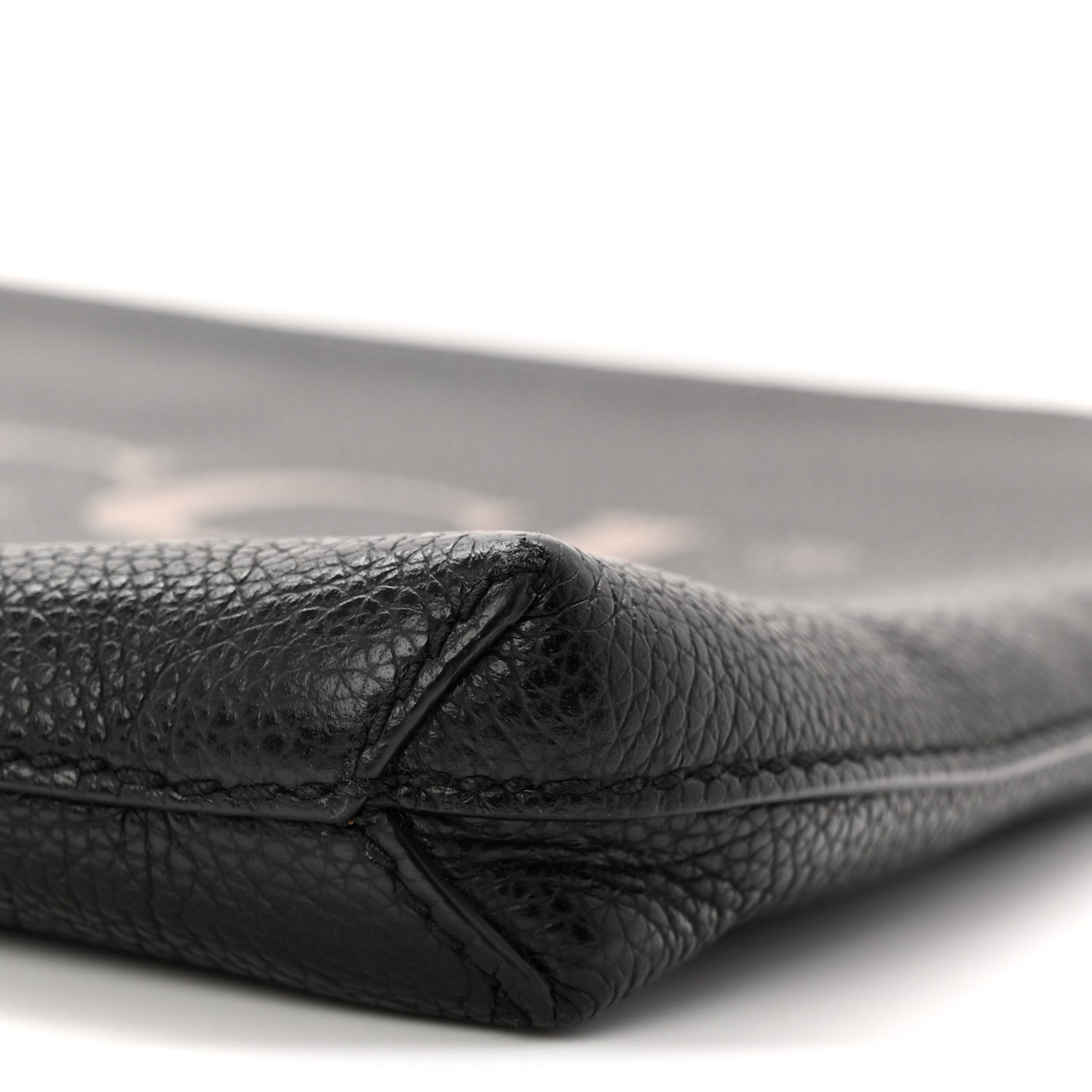 Gucci Pebbled Calfskin Logo Wristlet Black 10 of 10