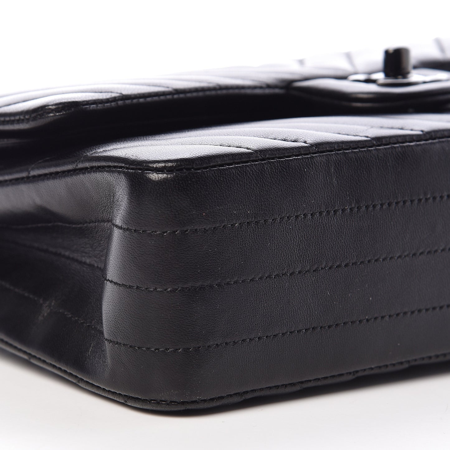 Lambskin Chevron Quilted Medium Double Flap So Black
