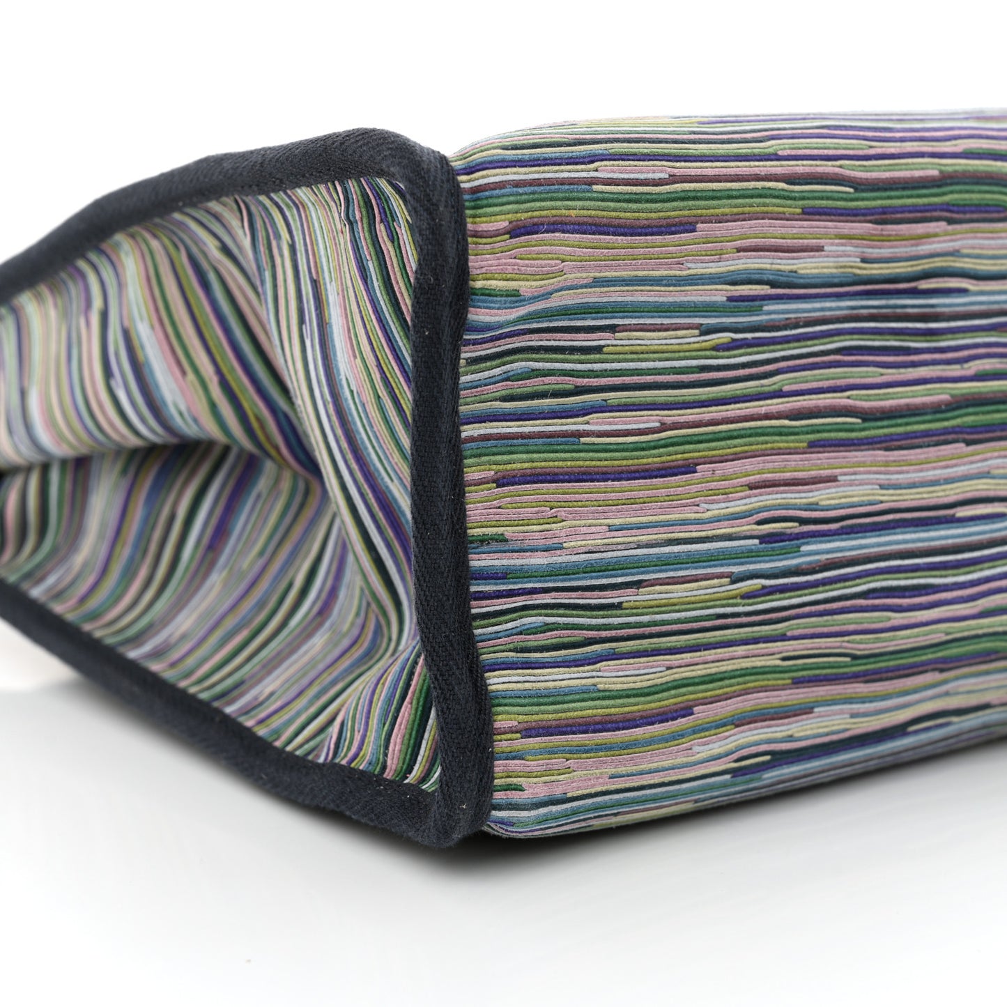 Barenia Vibrato Herbag 30 PM Indigo