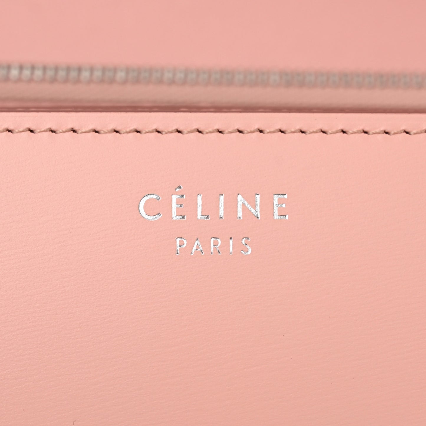 Smooth Calfskin Medium Classic Box Flap Bag Pink