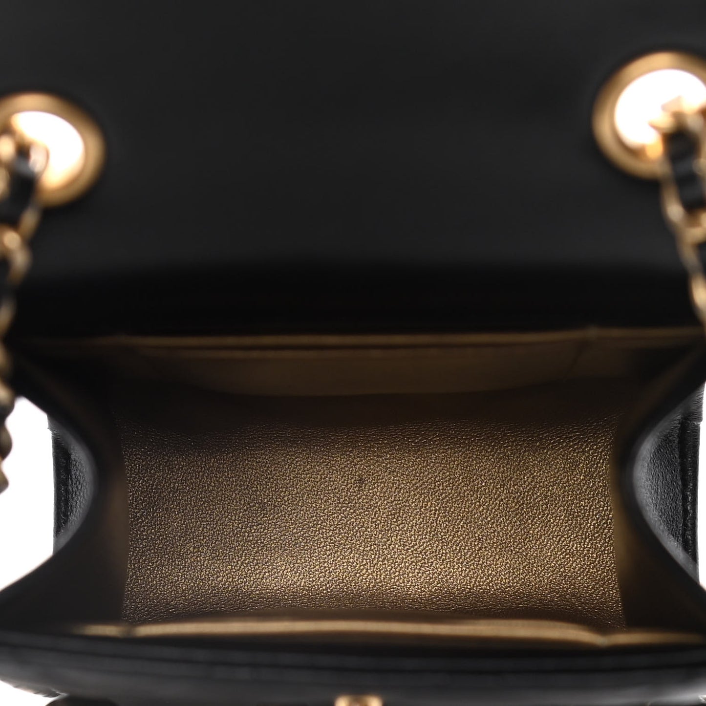 Lambskin Quilted Vertical Pearl Crush Flap With Chain Black