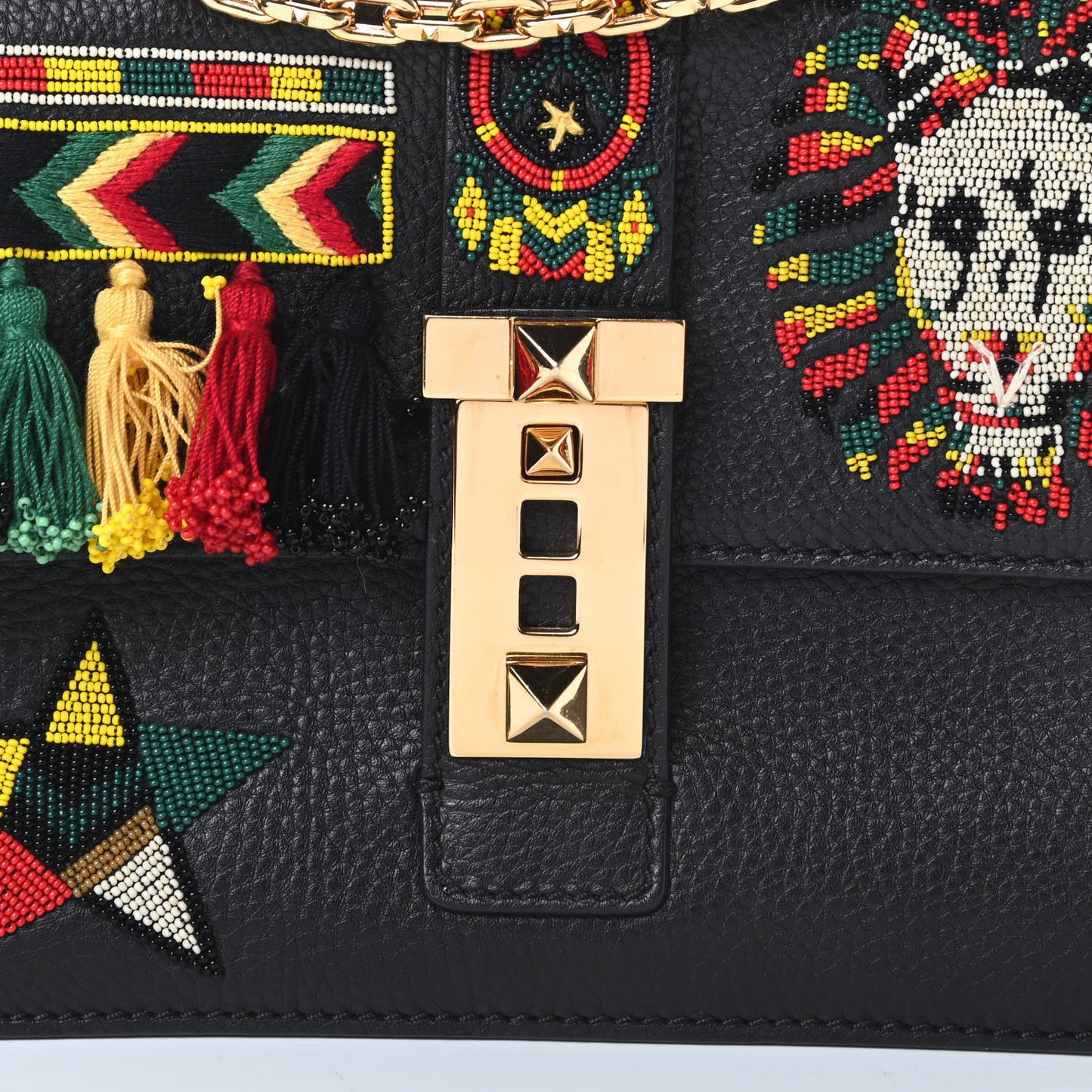 Pebbled Calfskin Jamaican Beaded B-Rockstud Shoulder Bag Black