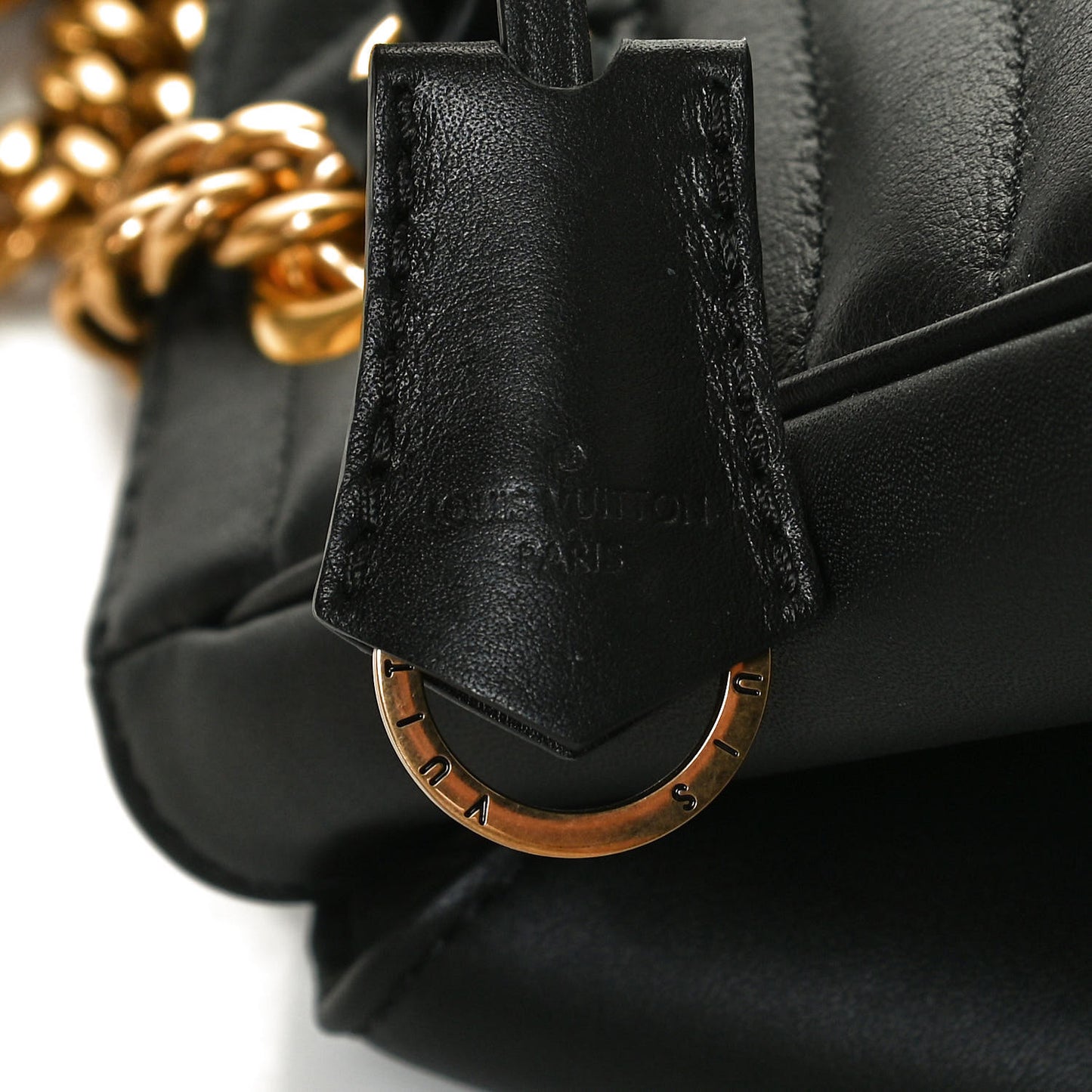Calfskin New Wave Chain Tote Black