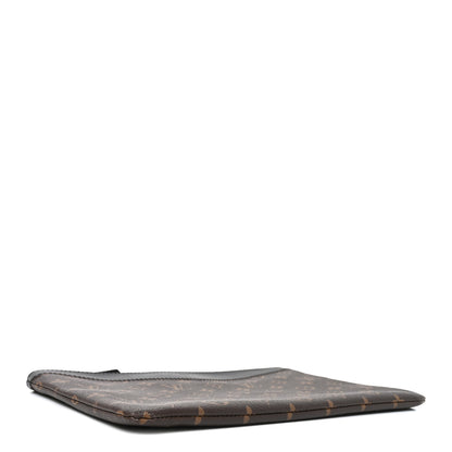 Louis Vuitton Monogram Daily Pouch Black 4 of 6