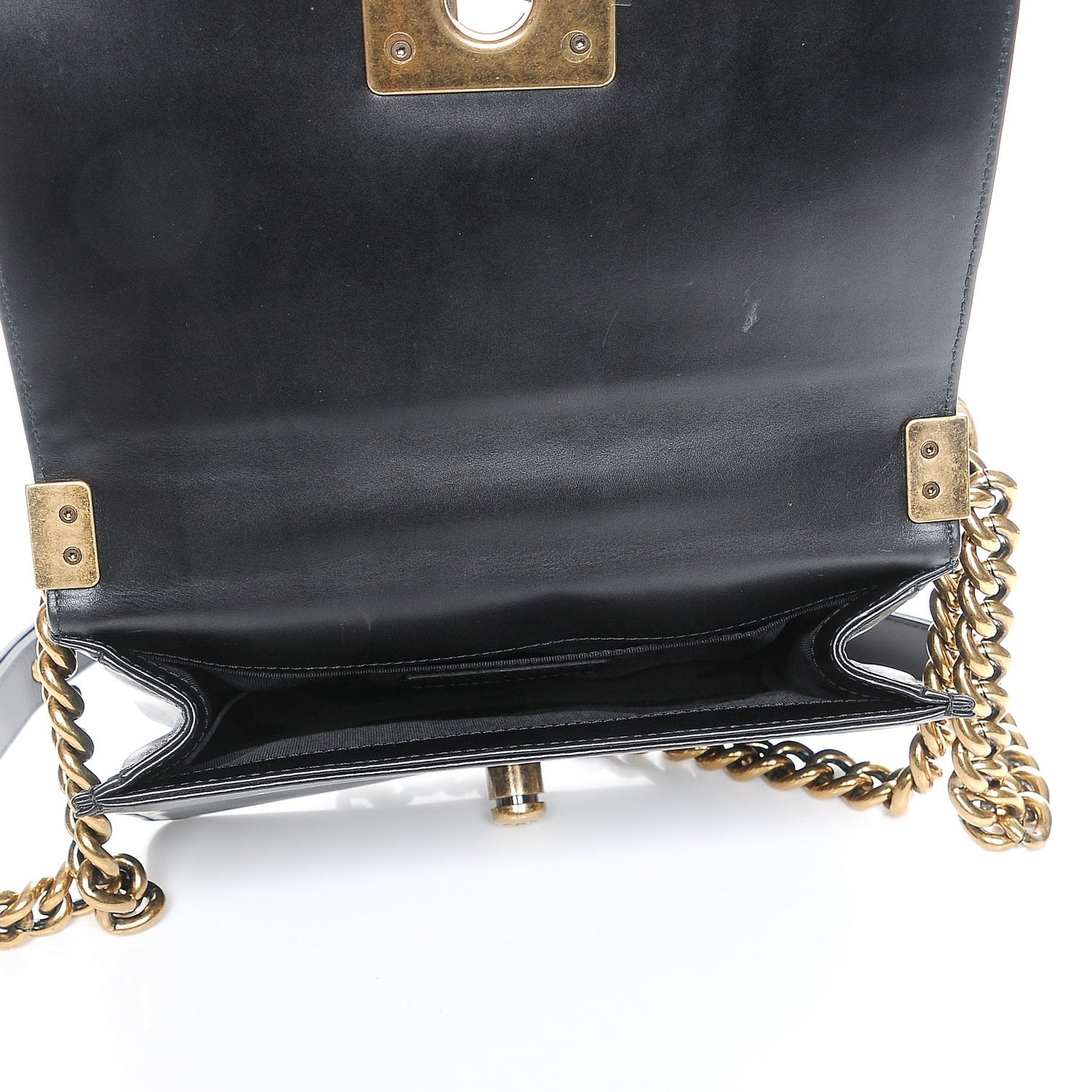 Calfskin Small Boy Flap Black