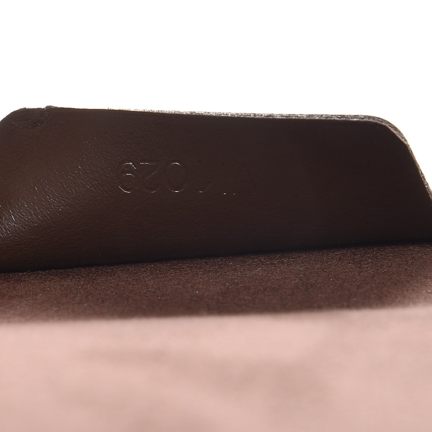Damier Ebene 15 in Laptop Sleeve
