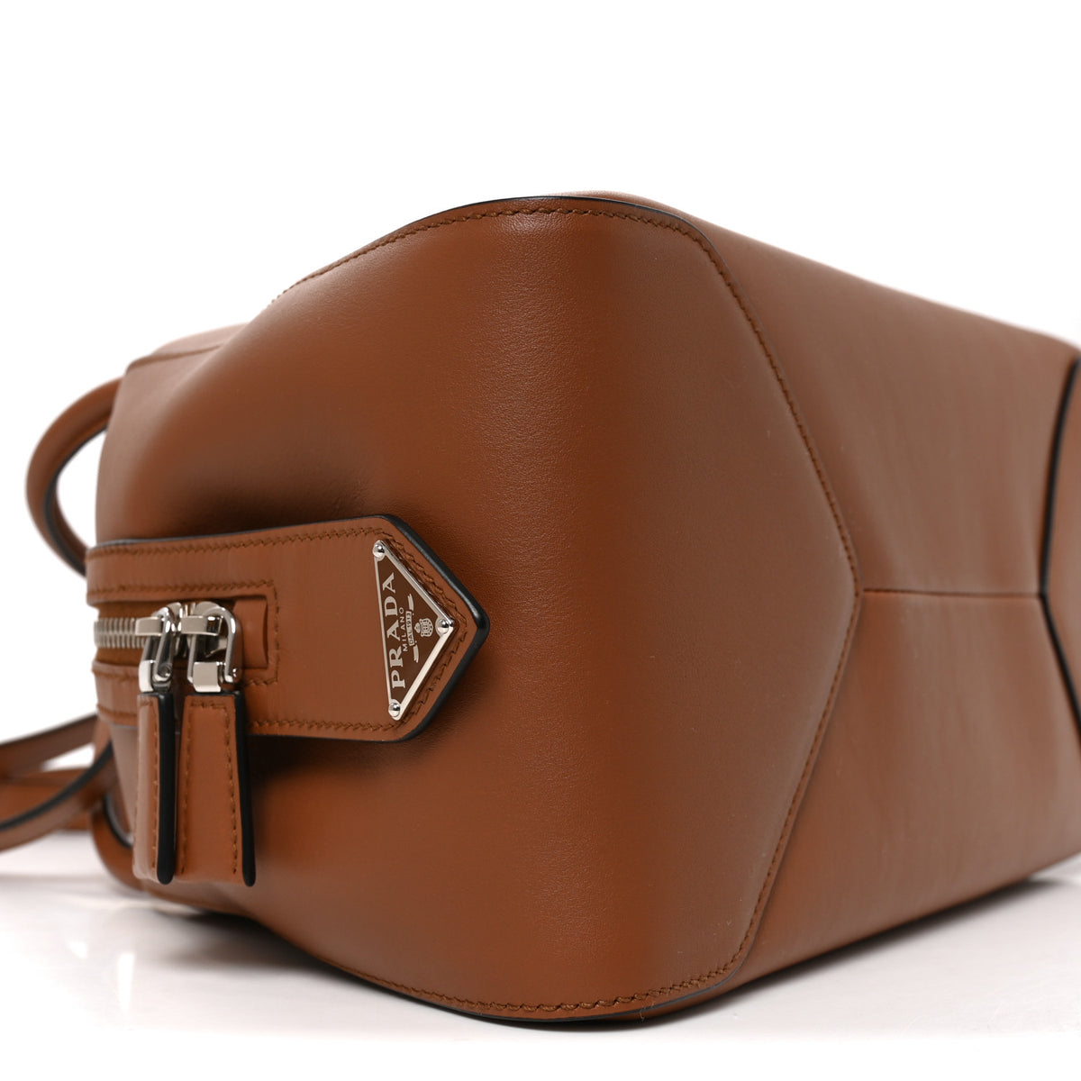 Softy Calfskin Medium  Supernova Handbag Cognac