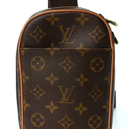 Louis Vuitton Monogram Pochette Gange 7 of 9