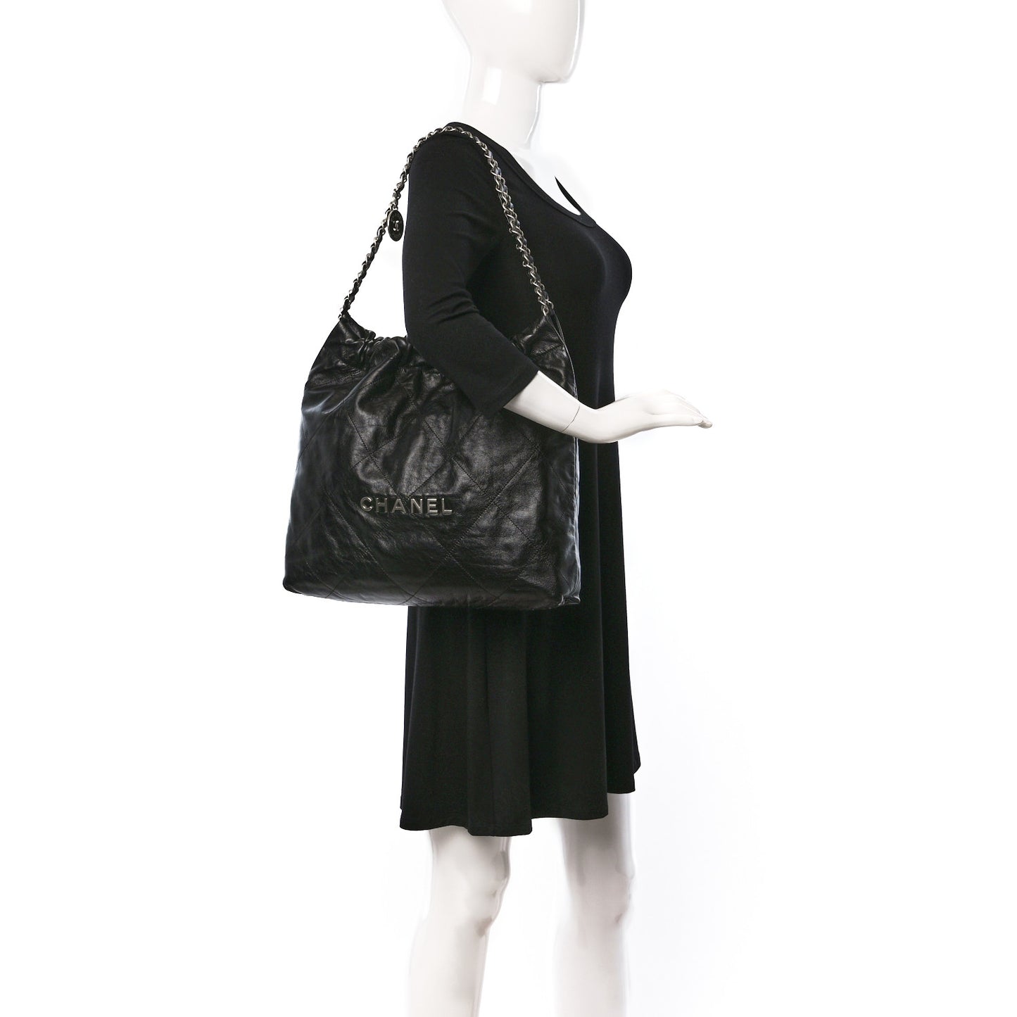 Shiny Calfskin Quilted Chanel 22 Black