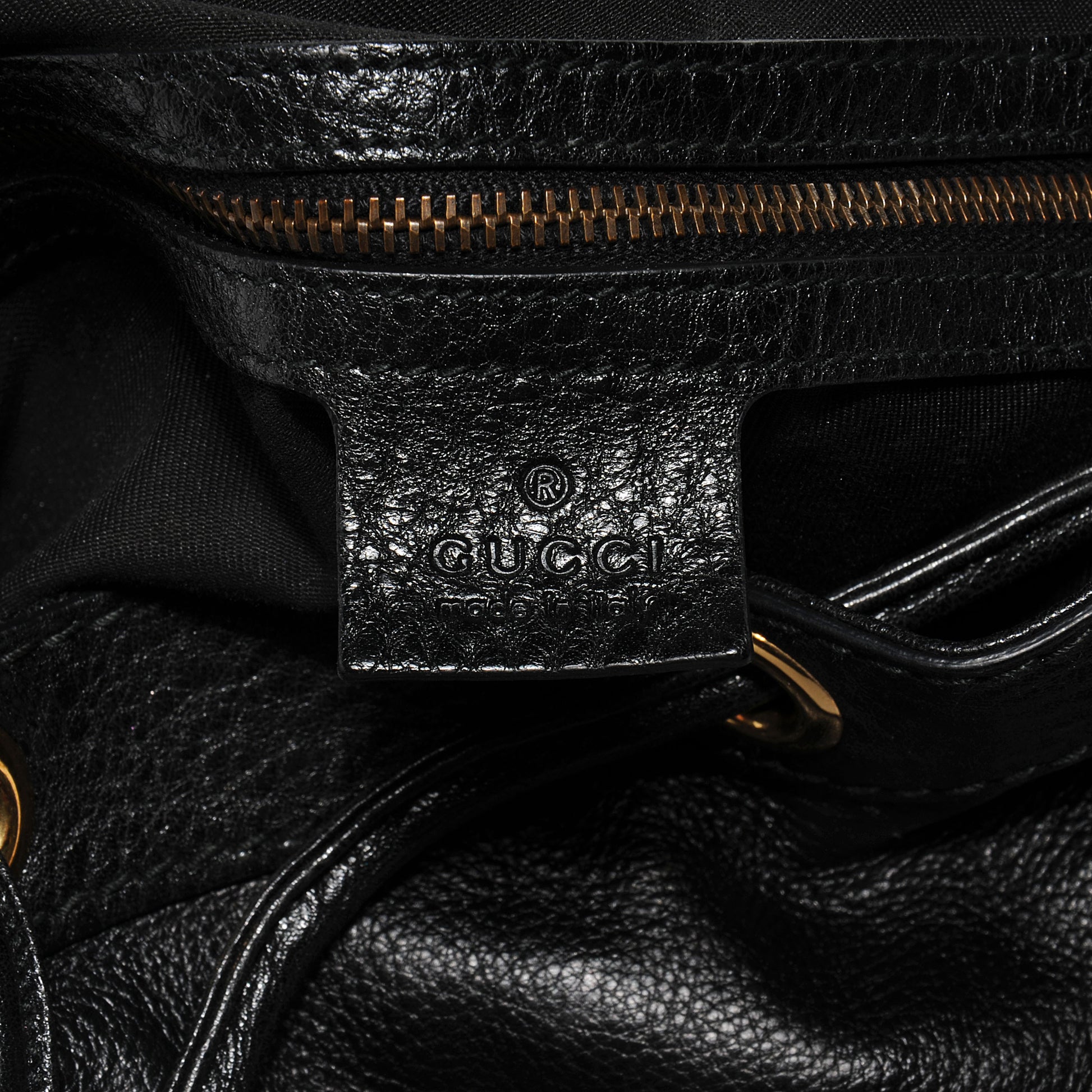Gucci Pebbled Calfskin Medium Interlocking Icon Shoulder Bag Black 5 of 7