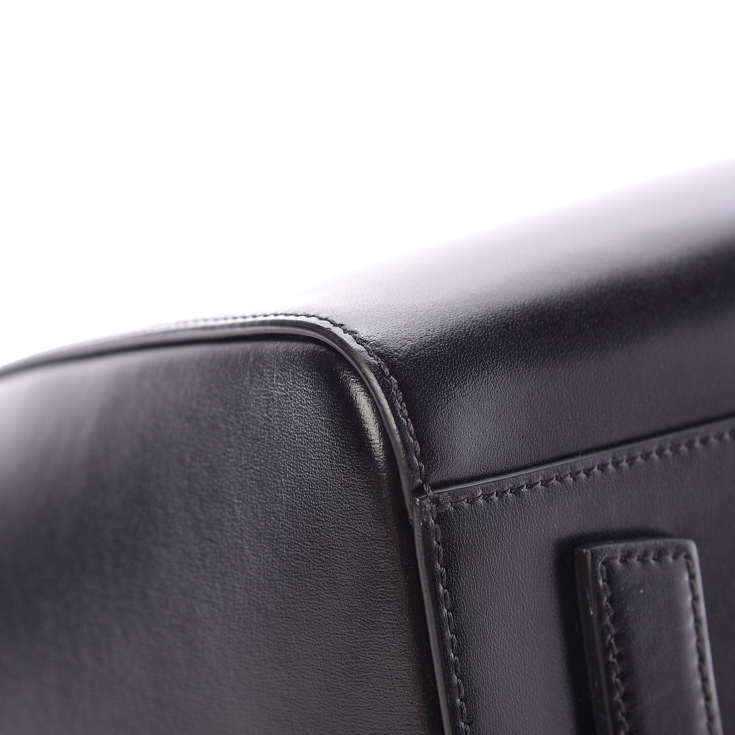 Givenchy Shiny Lord Calfskin Medium Antigona Black 15 of 16