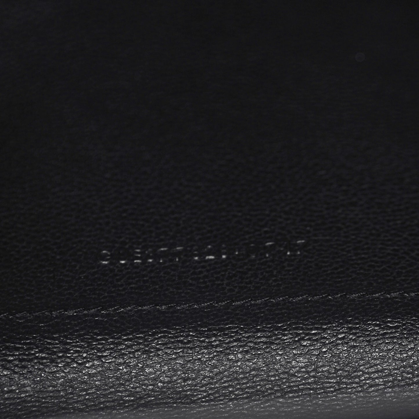 Grain De Poudre Matelasse Chevron Monogram Chain Wallet Black