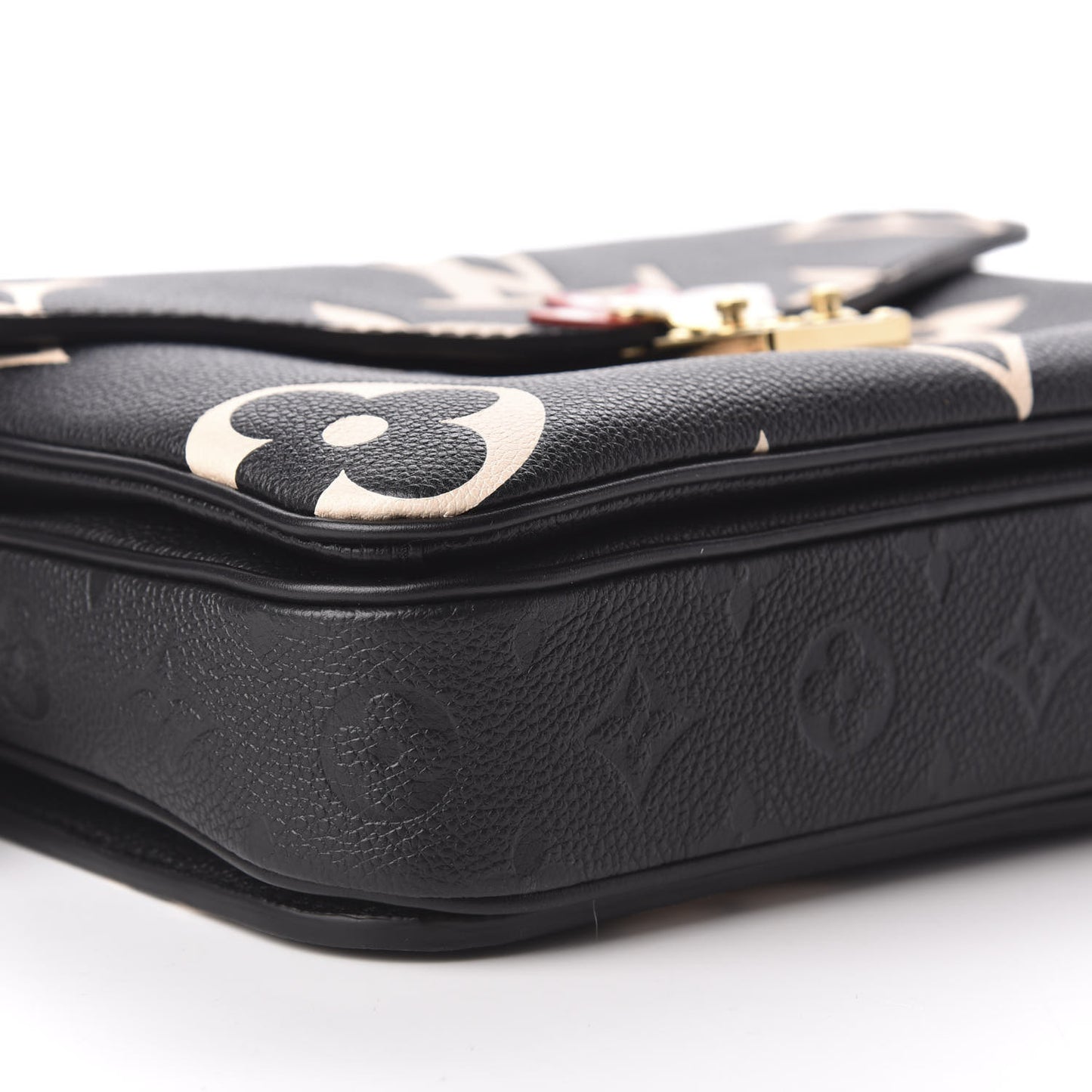 Empreinte Monogram Giant Crafty Pochette Metis Black Creme