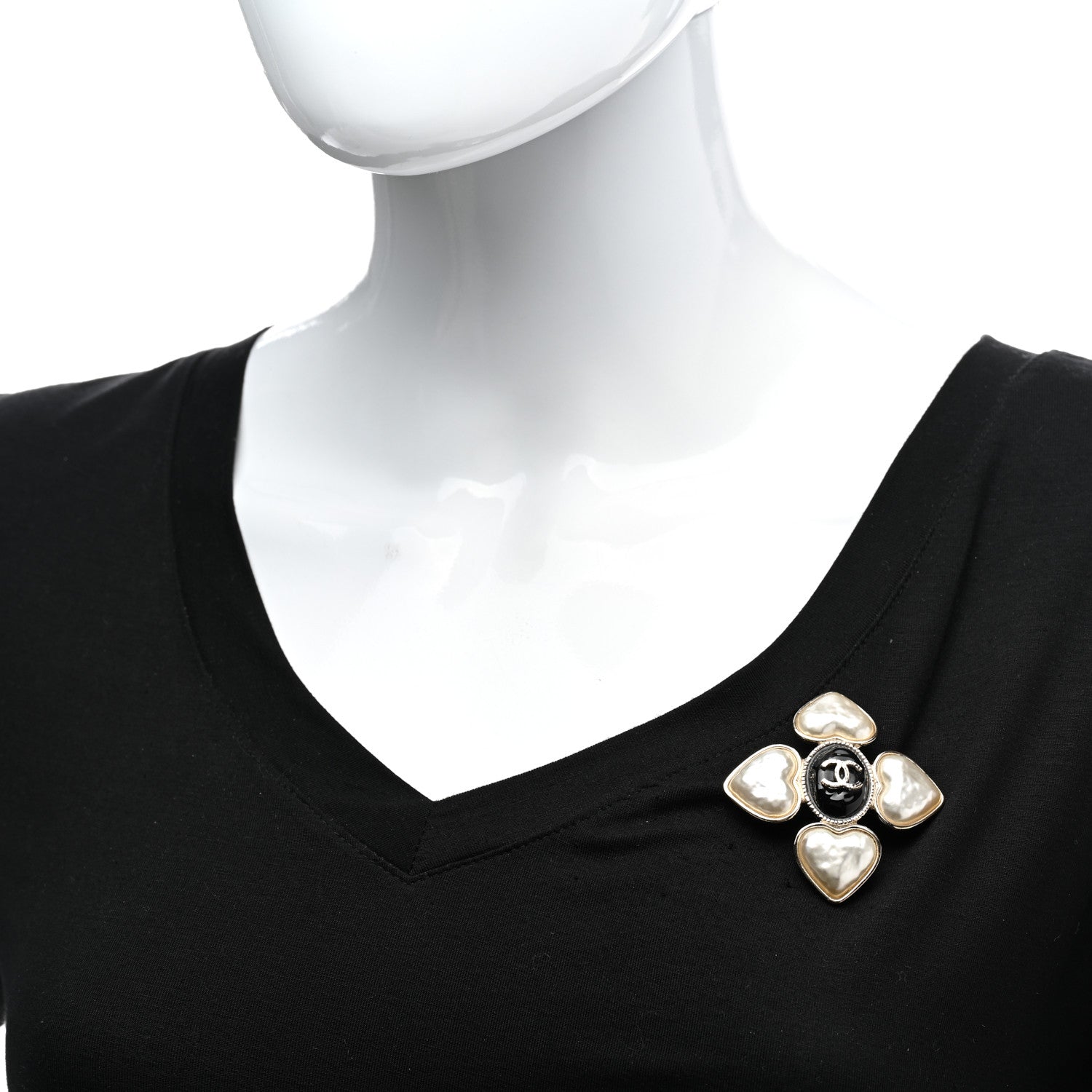 Chanel Resin Pearl CC Heart Brooch Gold Pearly White Black 2 of 5