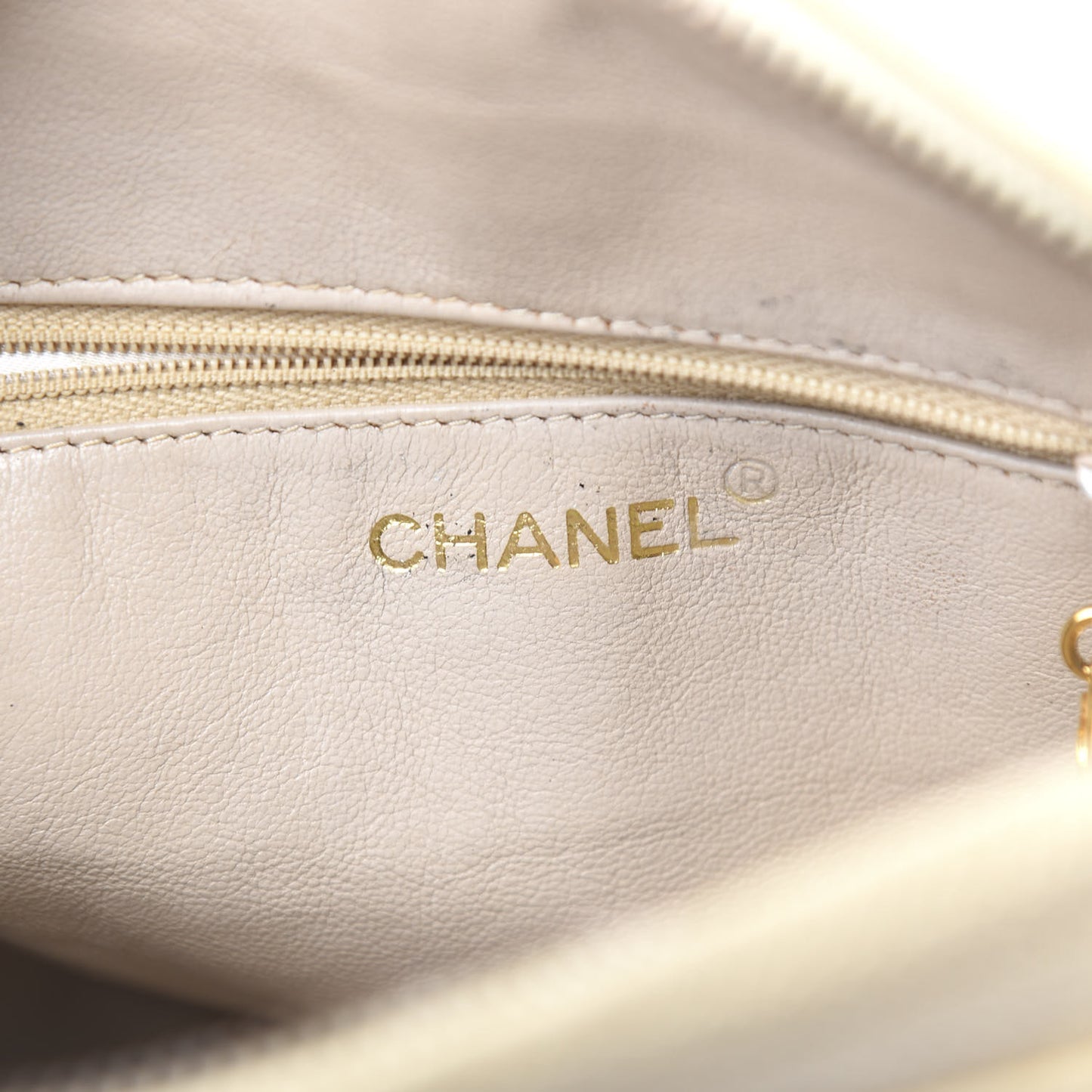 Caviar Quilted Shoulder Bag White