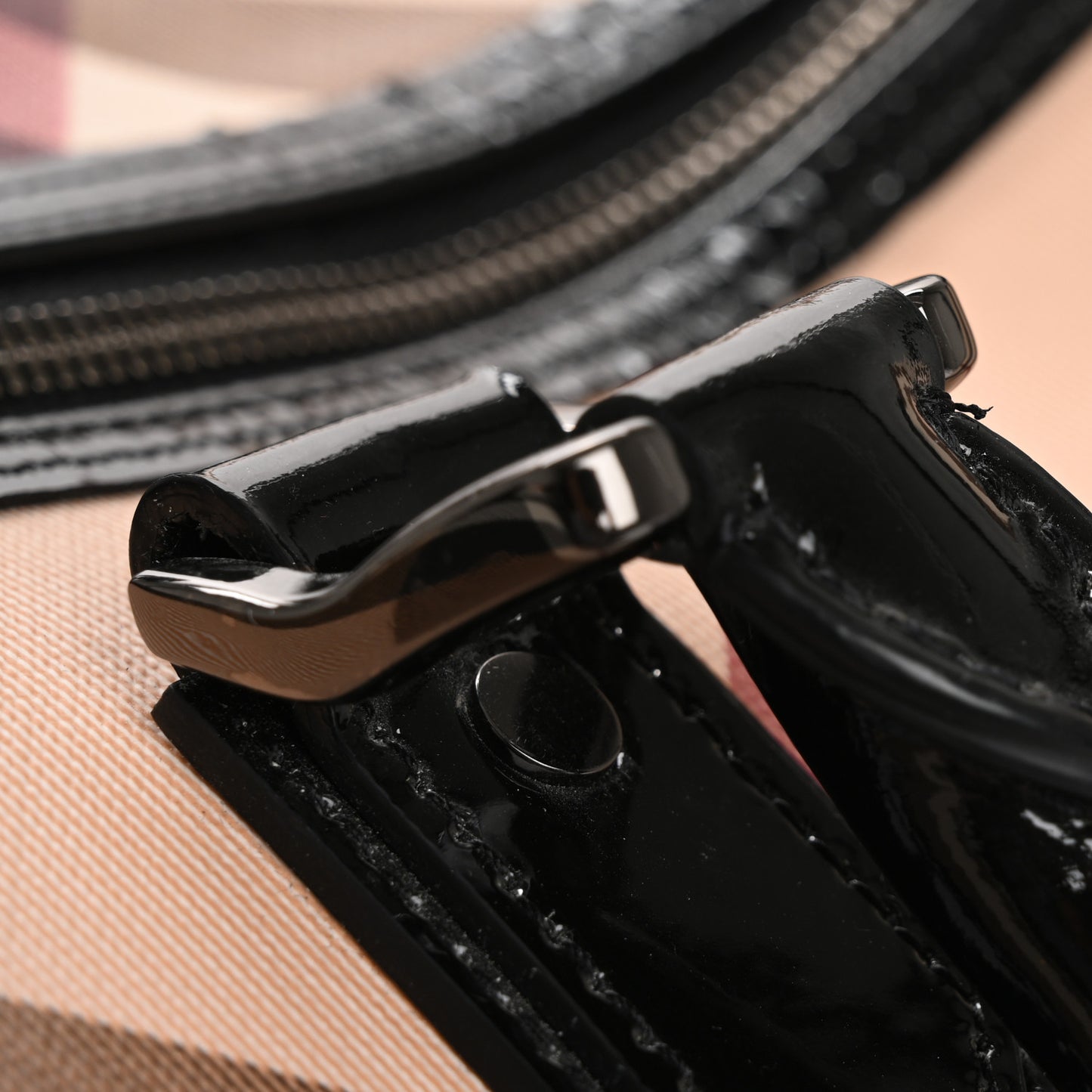 Supernova Check Duffle Bag Black