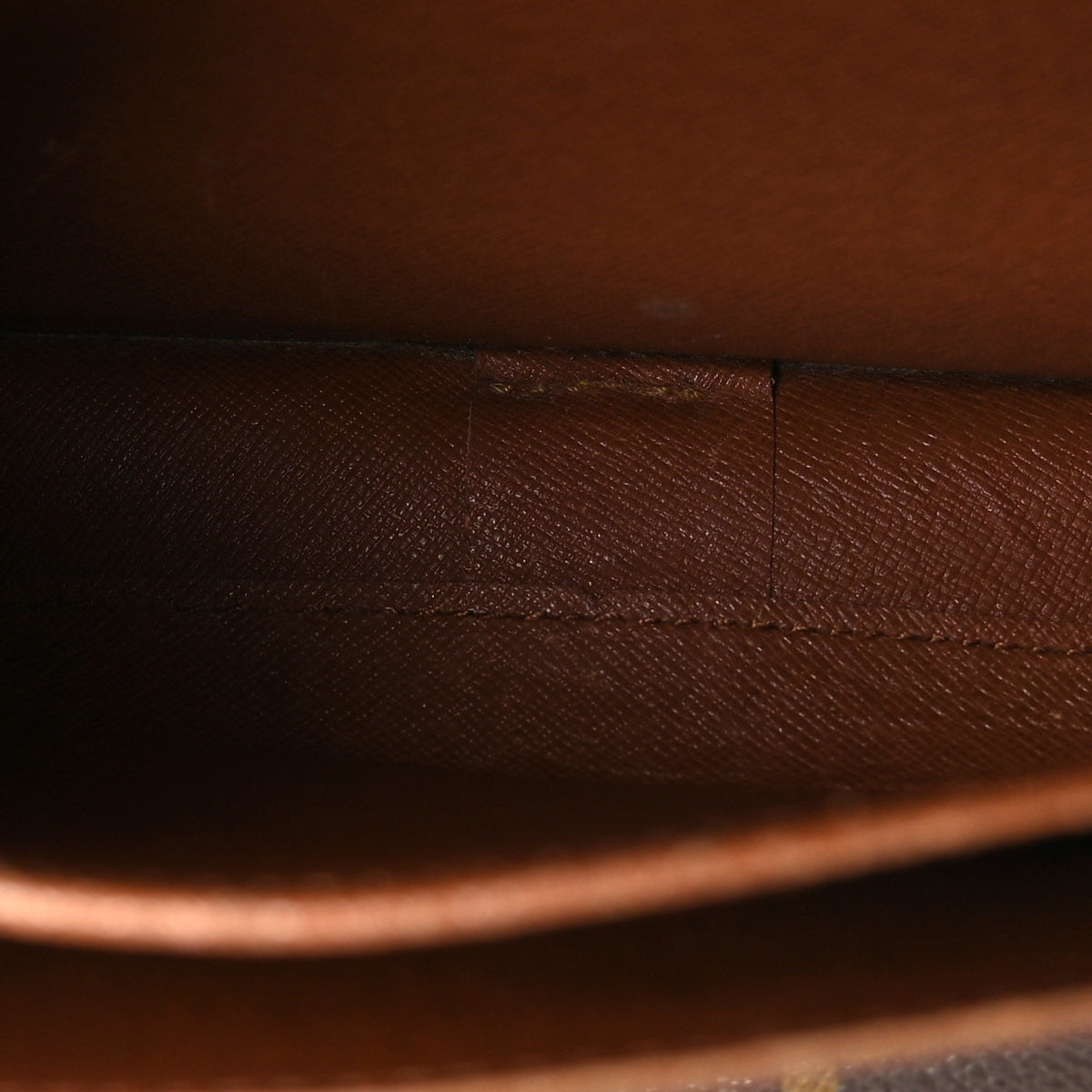Monogram Cartouchiere 22