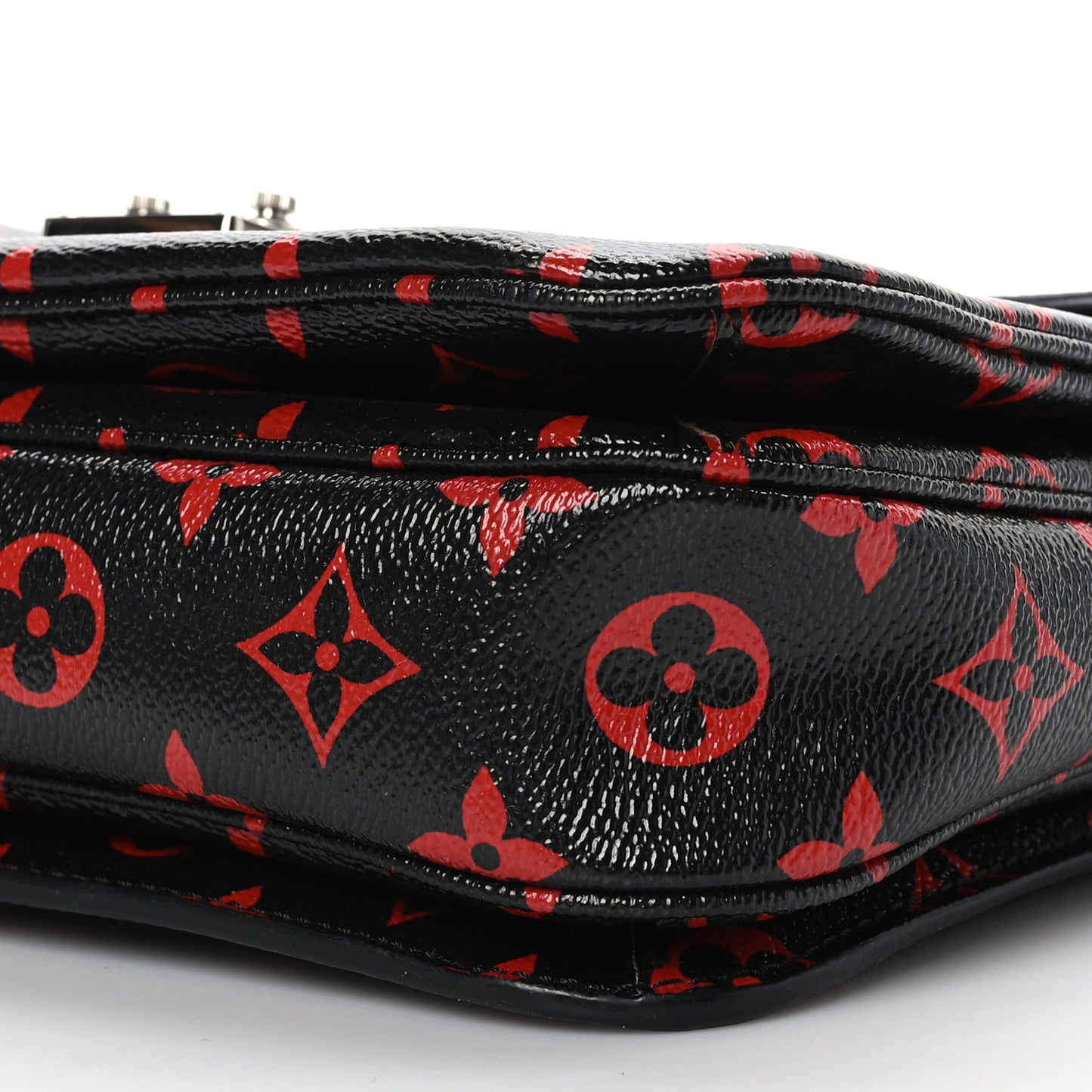 Monogram Infrarouge Pochette Metis