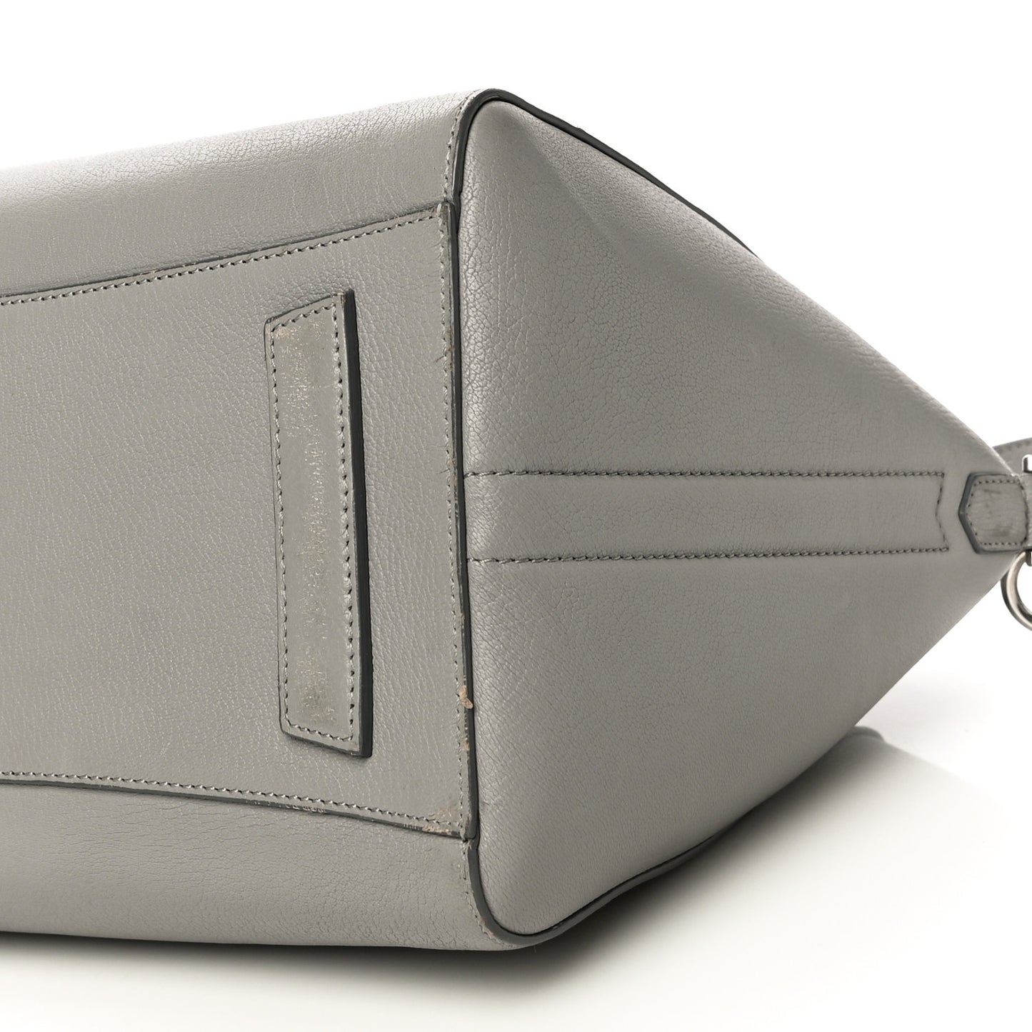 Sugar Goatskin Medium Antigona Pearl Grey