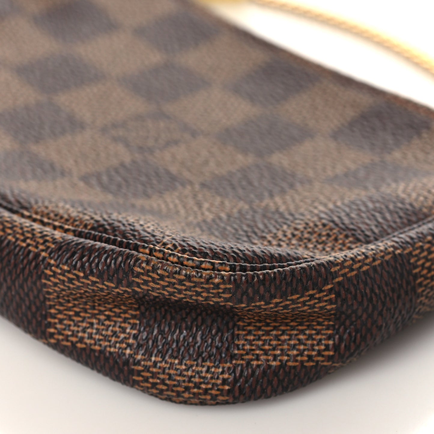 Damier Ebene Mini Pochette Accessories