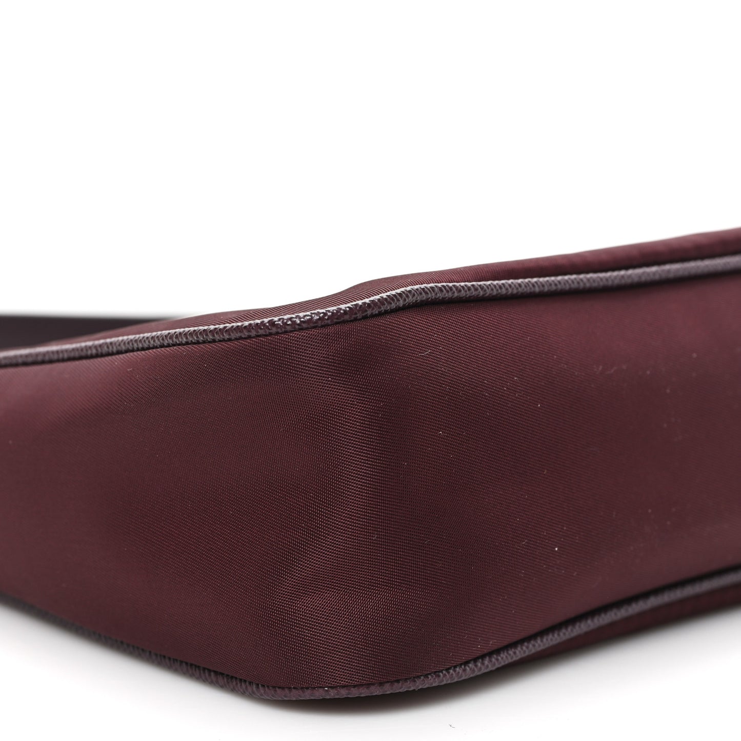 Tessuto Nylon Saffiano Mini Re-Edition 2005 Bag Bordeaux