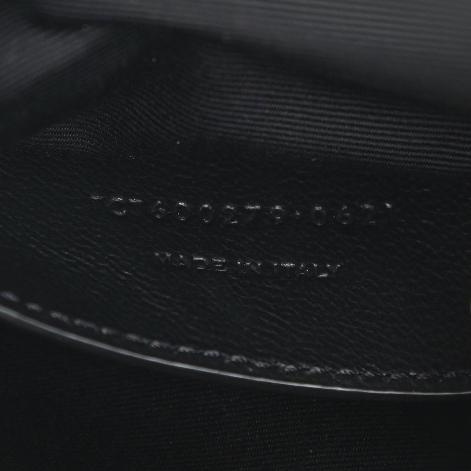 Saint Laurent Sheepskin Matelasse Chevron Monogram Medium College Bag Black 8 of 11