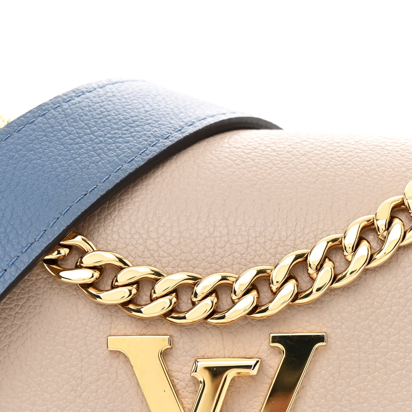 Grained Calfskin Lockme Tender Greige