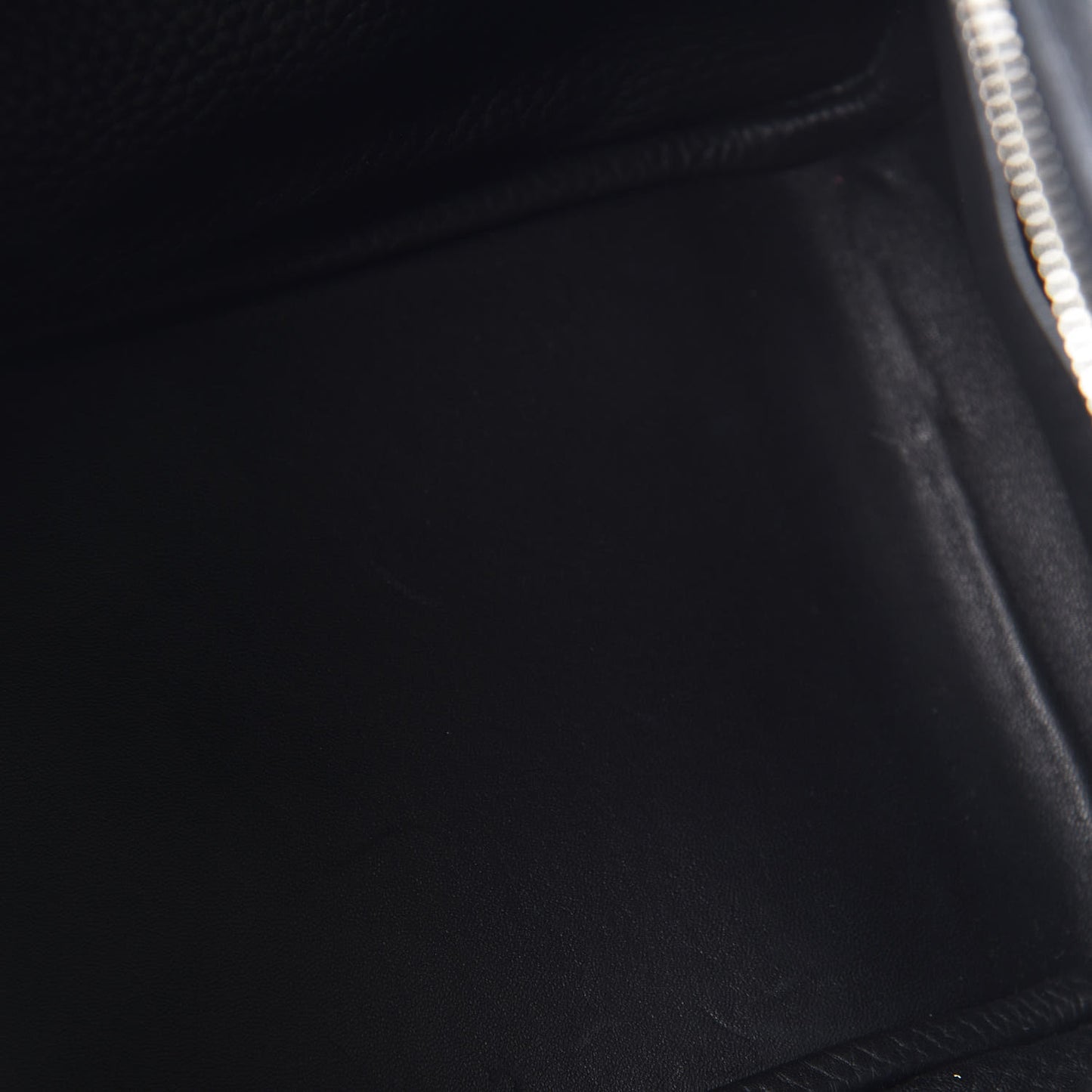 Taurillon Clemence Lindy 30 Black
