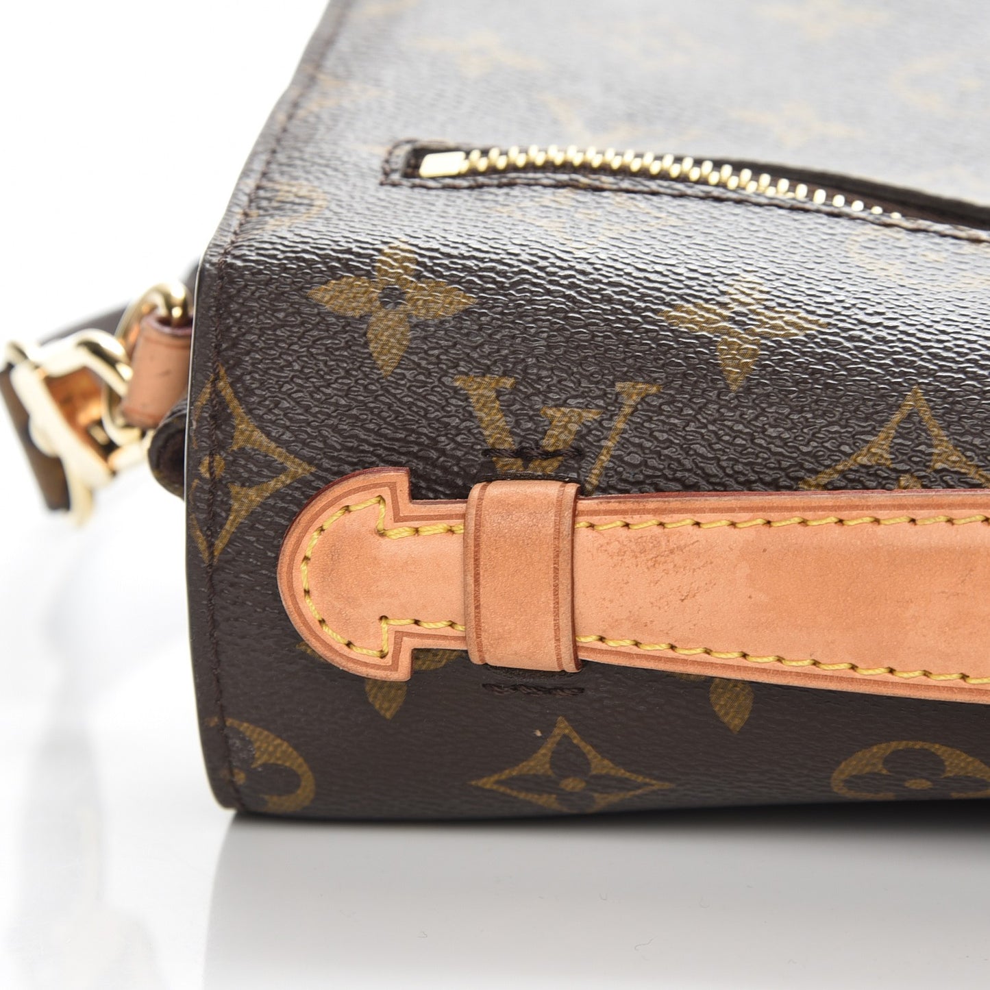 Monogram Pochette Metis