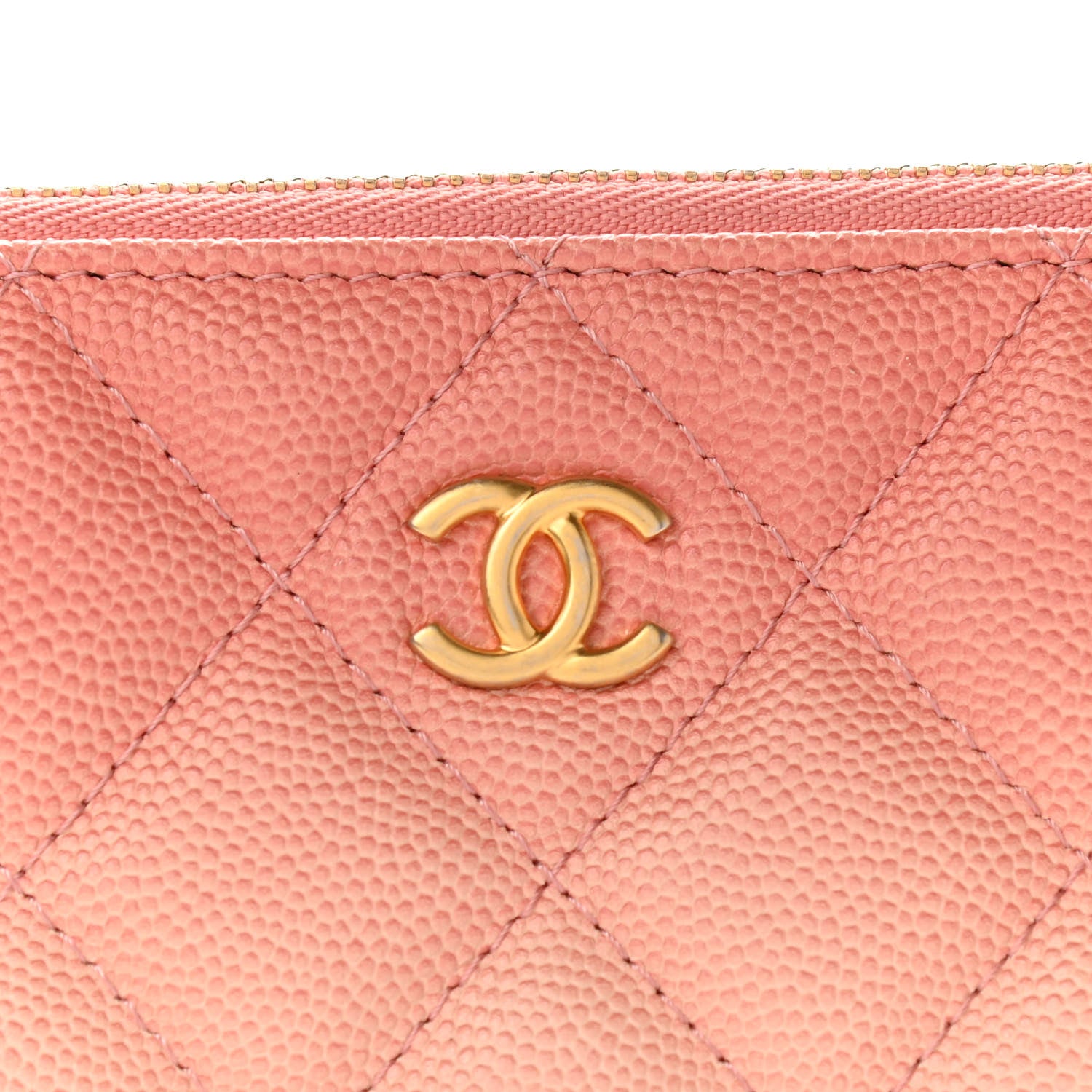 Chanel Caviar Quilted Ombre Medium Cosmetic Case Coral 8 of 12