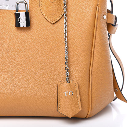 Louis Vuitton Veau Nuage Milla PM Safran 6 of 8
