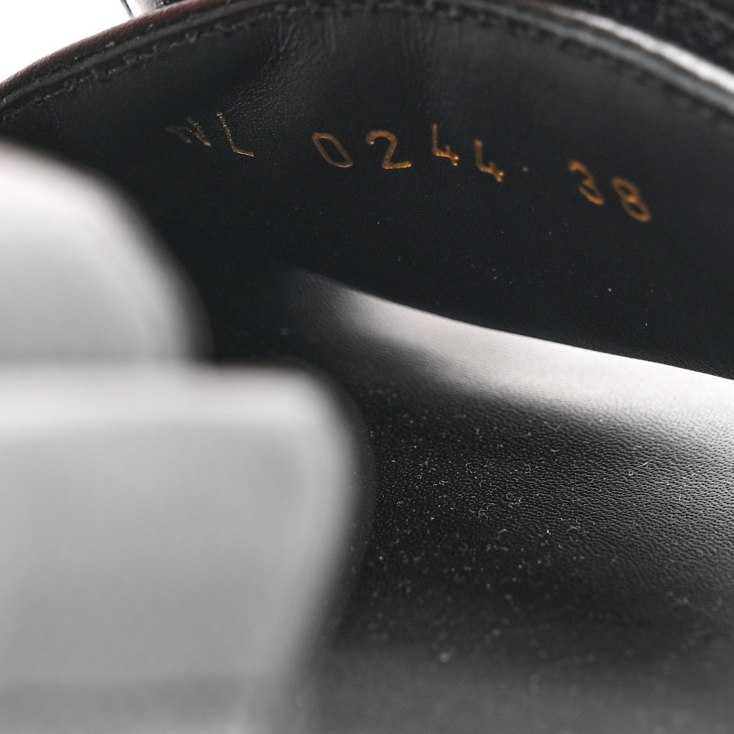 LOUIS VUITTON エピ レザー サンダル ブラック 38 Louis Vuitton Grained Calfskin Sunset Comfort Flat Sandals 38