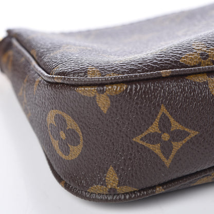 Louis Vuitton Monogram Pochette Accessories NM 8 of 10