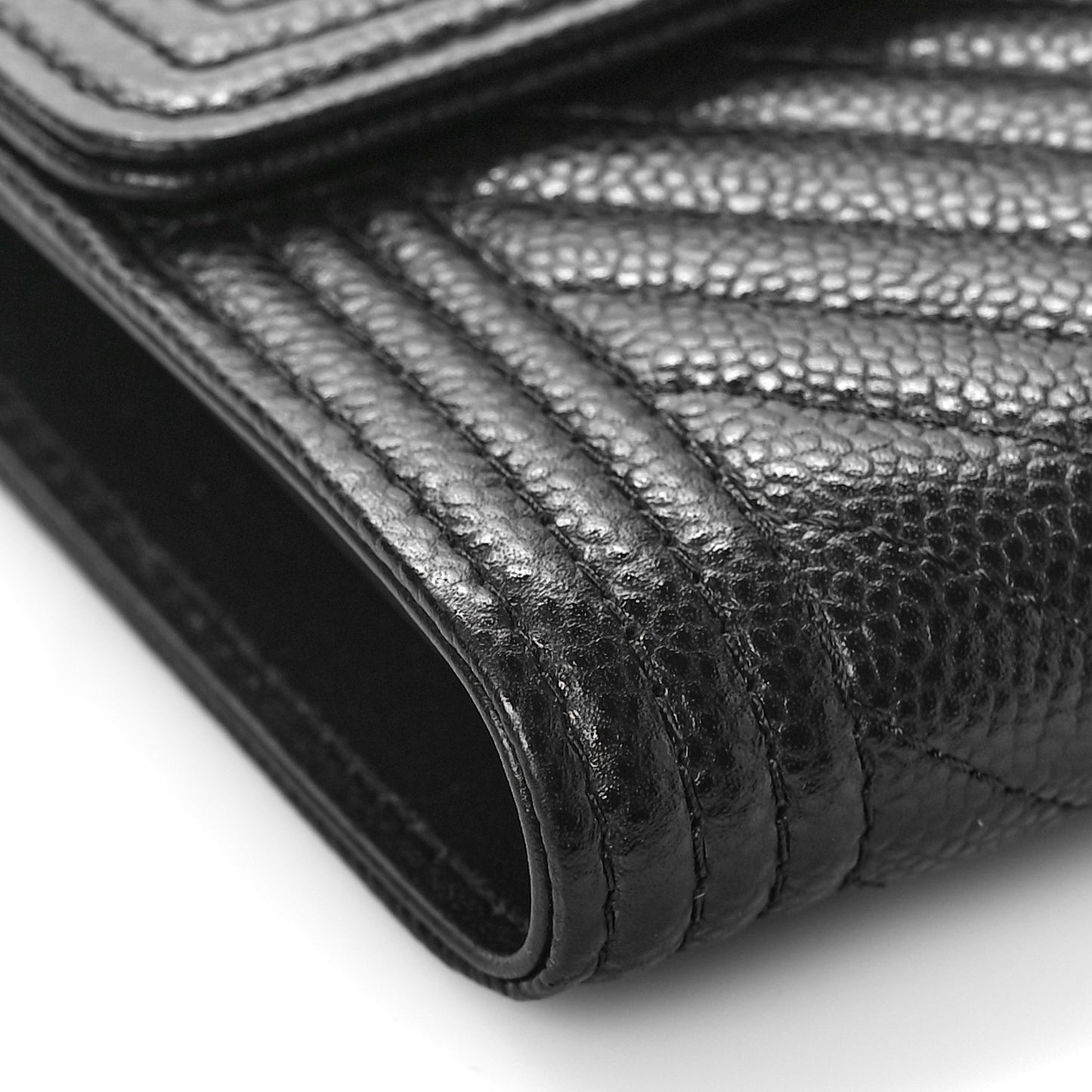 Caviar Chevron Quilted Boy Compact Wallet Black